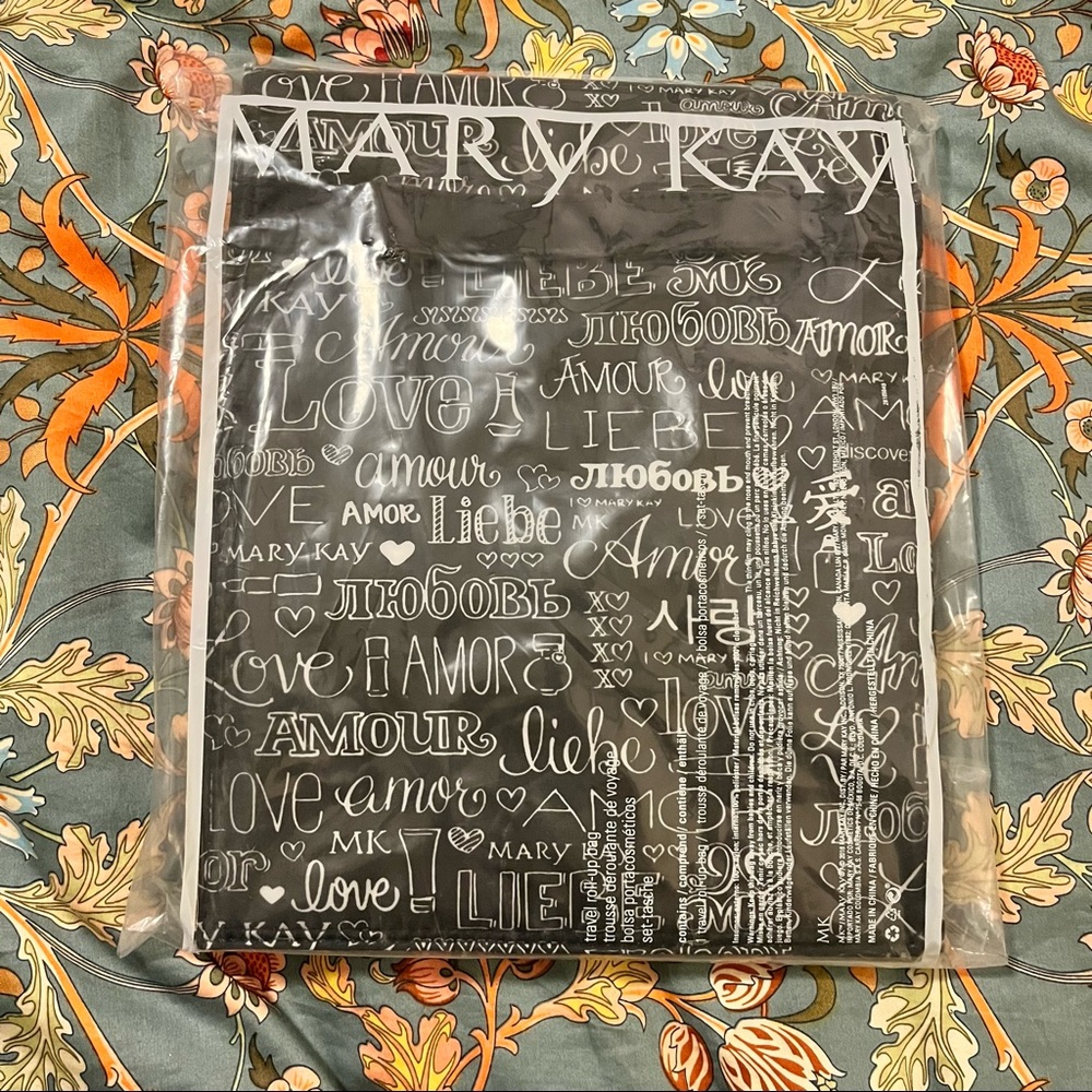 Mary Kay Roll Up Travel Bag New in Bag